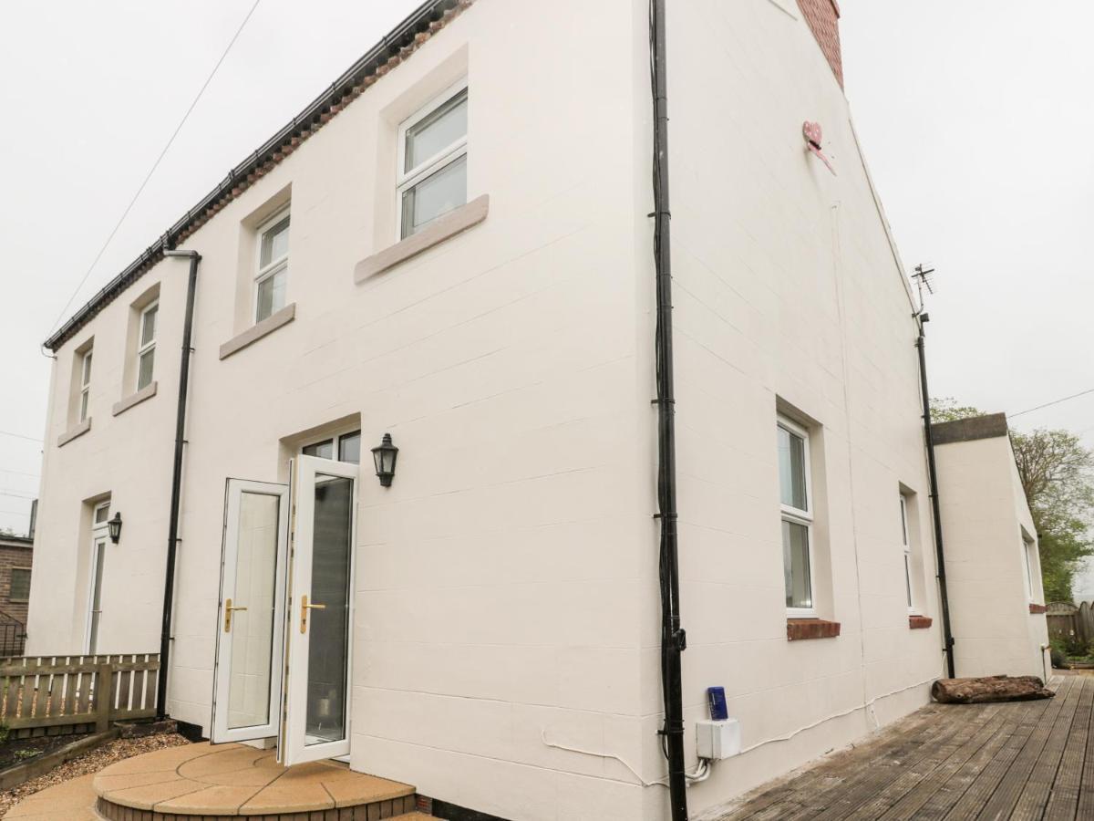 St Cuthbert'S Cottage Beal Екстериор снимка